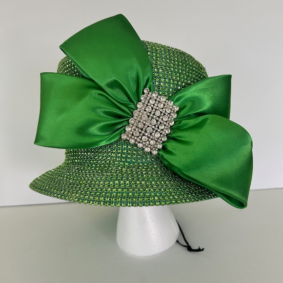 Green w/Bow, Whittall & Shon Sequin Hat Mardi Gras, St. Patrick's, Parades - Picture 2 of 10